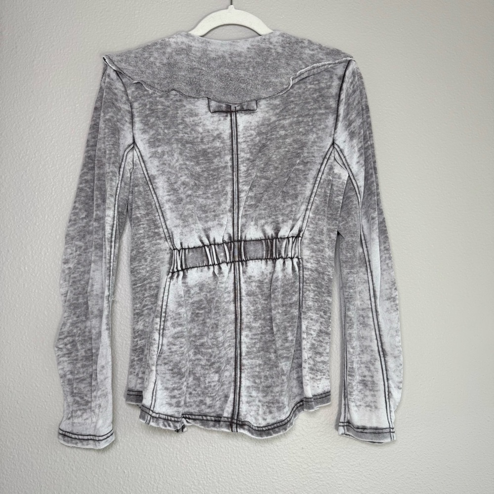 Guess Burnout Wrap Ruffle Sweater - Picture 2 of 12